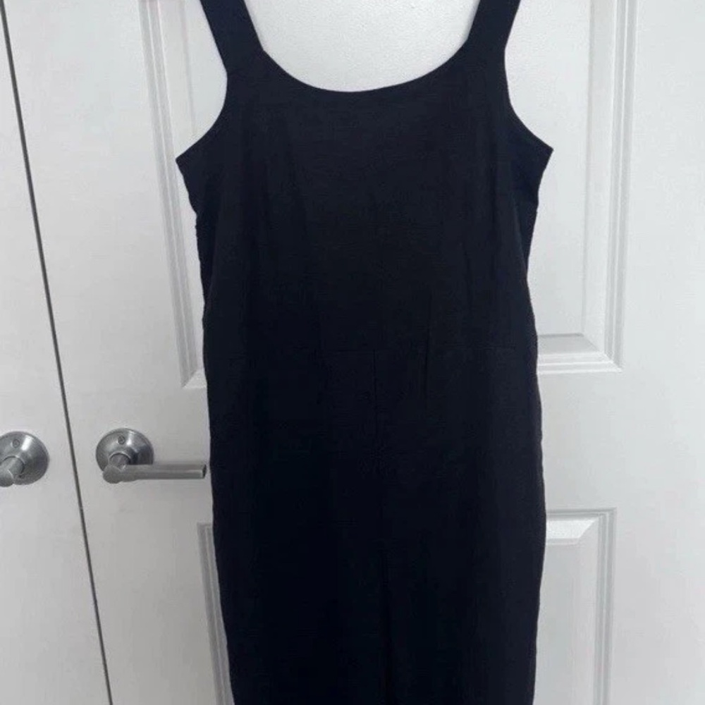 Chic Black Sleeveless Jumpsuit